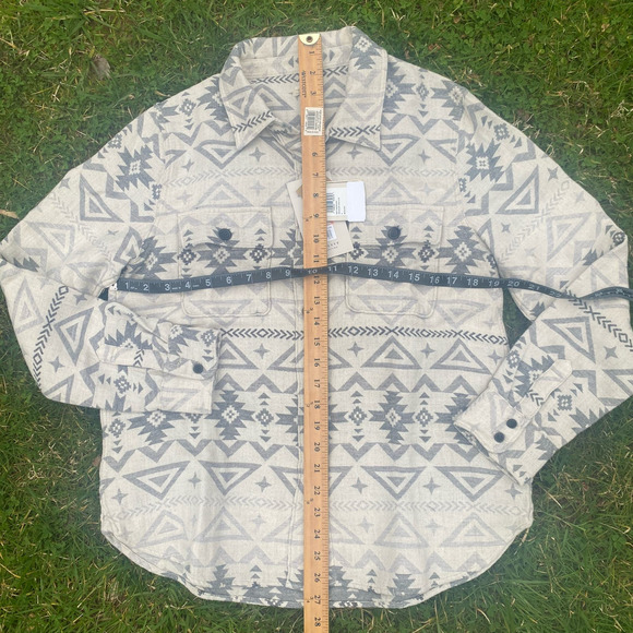 NWT FAHERTY X Doug Good Feather Organic Cotton Overshirt In Ivory North Star(S) - Picture 10 of 13